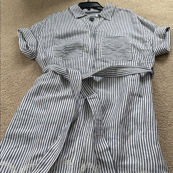 Maeve Anthropologie belted shirt dress. - Picture 11 of 14